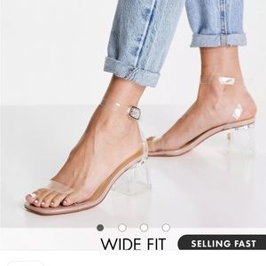 Wide fit cleared heeled sanders in beige